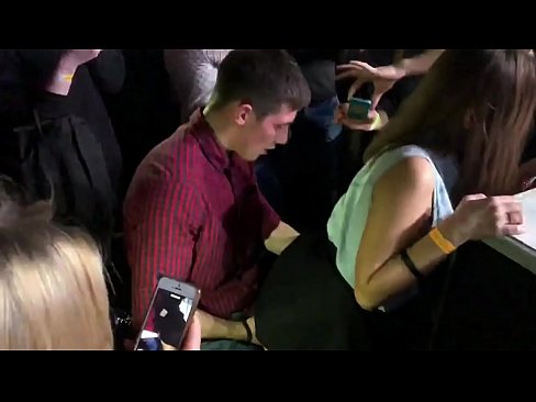 ❤️ Sex real într-un club de noapte rusesc. O rusoaică de 18 ani în anus și vagin futută într-un club de noapte ❤  at porn ro.pornmega-com.ru ❌️❤